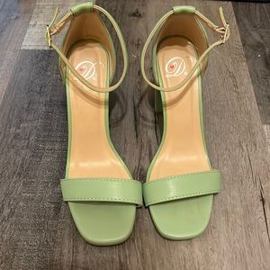 Sage Green Size 7 Heels